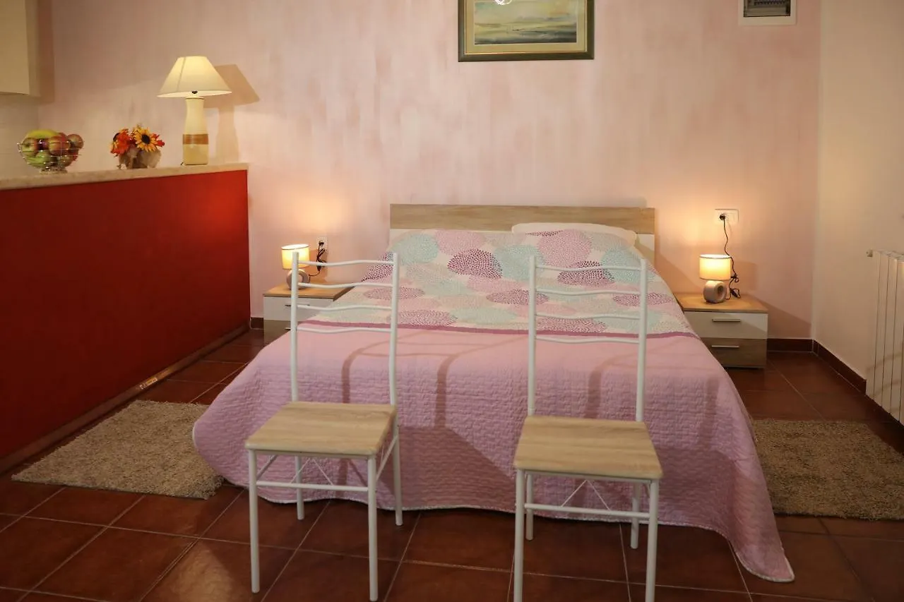 Apartments Bartol Rovinj 0*,